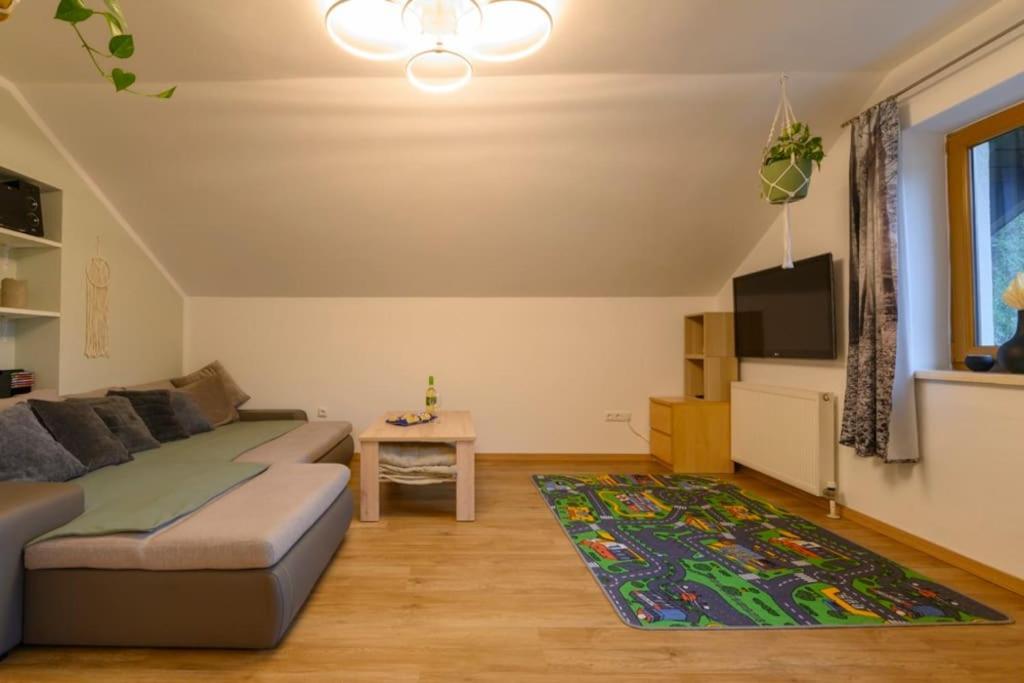 Family Apartment Bad Goisern Extérieur photo