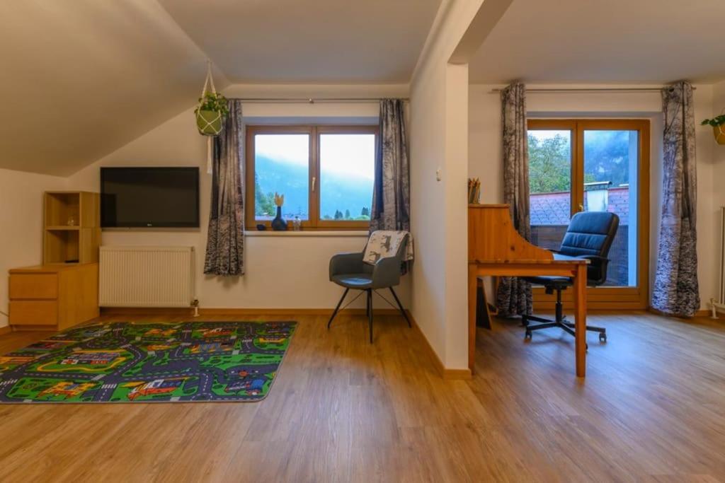 Family Apartment Bad Goisern Extérieur photo
