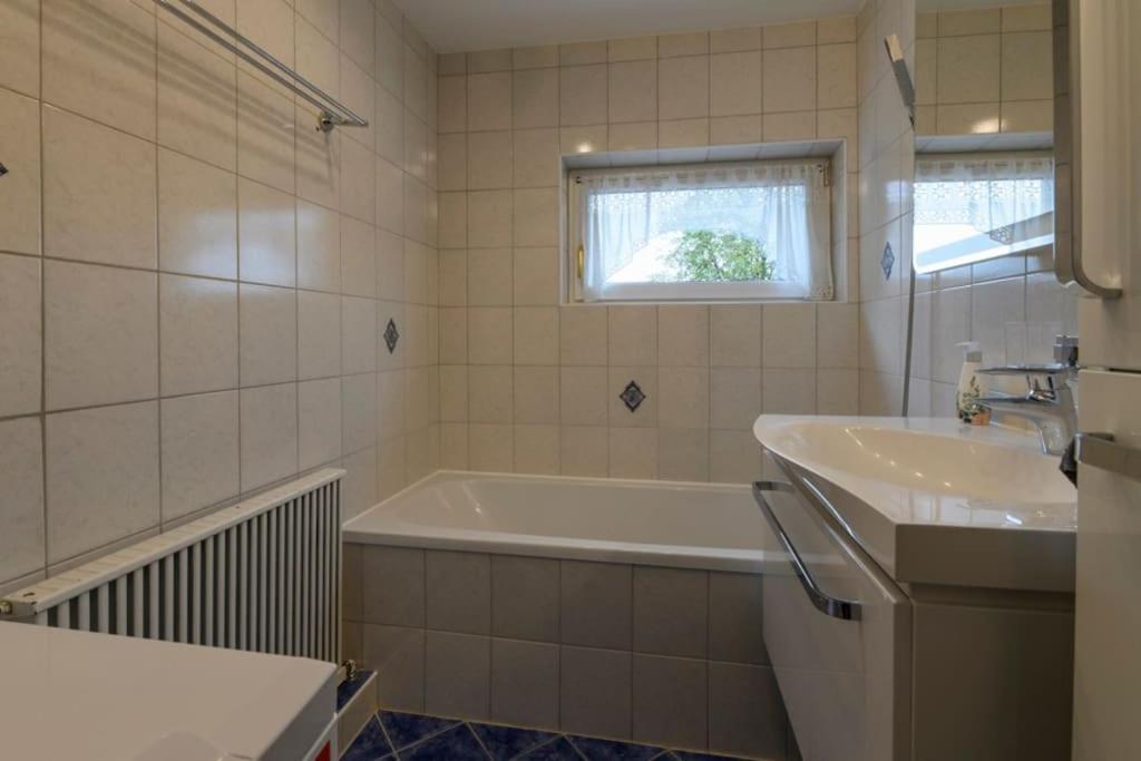 Family Apartment Bad Goisern Extérieur photo